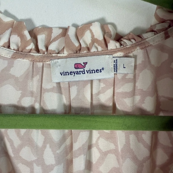 Vineyard Vines Blouse • Women’s large - Picture 6 of 8